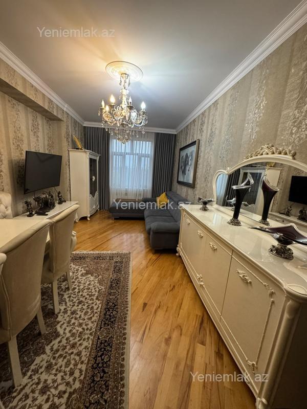 3-room apartment for sale, 8-ci mikrorayon, Sumgait