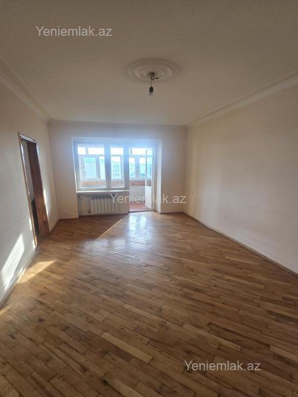 3-room apartment for sale, 8-ci mikrorayon, Sumgait