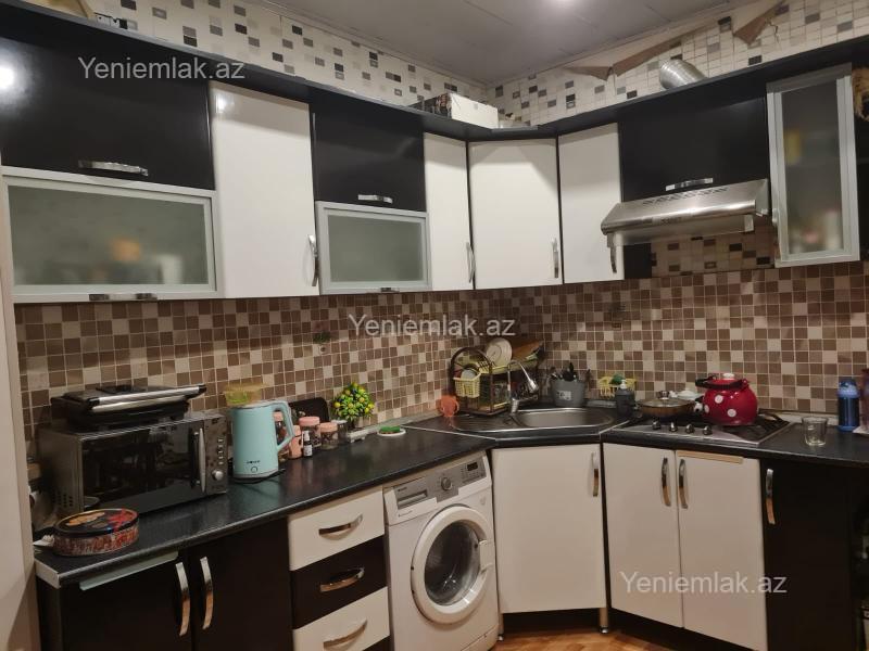 3 otaqlı mənzil satılır, Suraxanı, Bakı