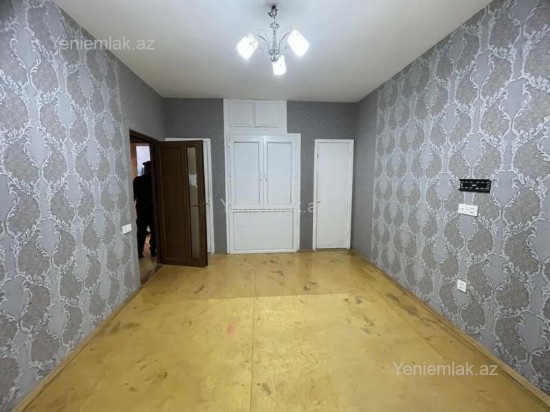 3-room apartment for sale, 8-ci mikrorayon, Sumgait