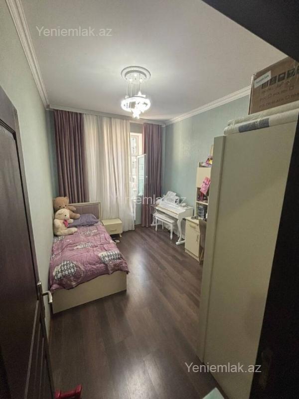 4-room apartment for sale, Surakhani, Baku