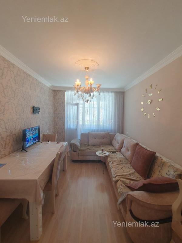 4-room apartment for sale, 12-ci mikrorayon, Sumgait