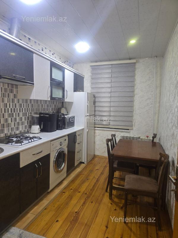 3-комн. квартира на продажу, 17-й микрорайон, Сумгаит