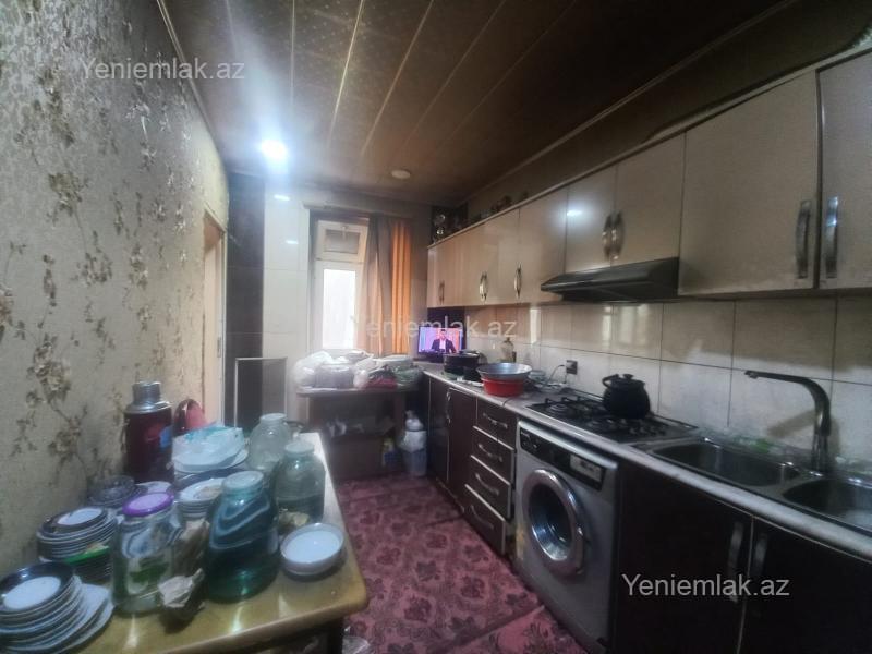 4-комн. квартира на продажу, 13-cü mikrorayon, Сумгаит