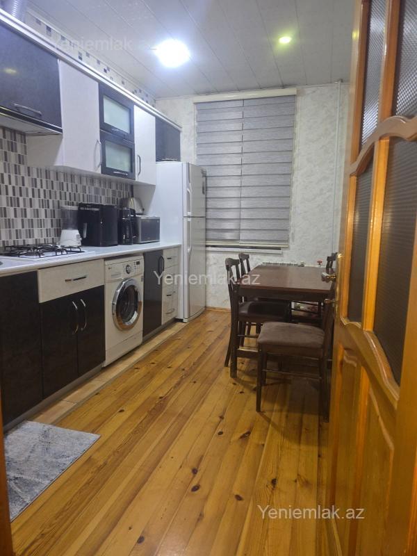 3-комн. квартира на продажу, 17-й микрорайон, Сумгаит