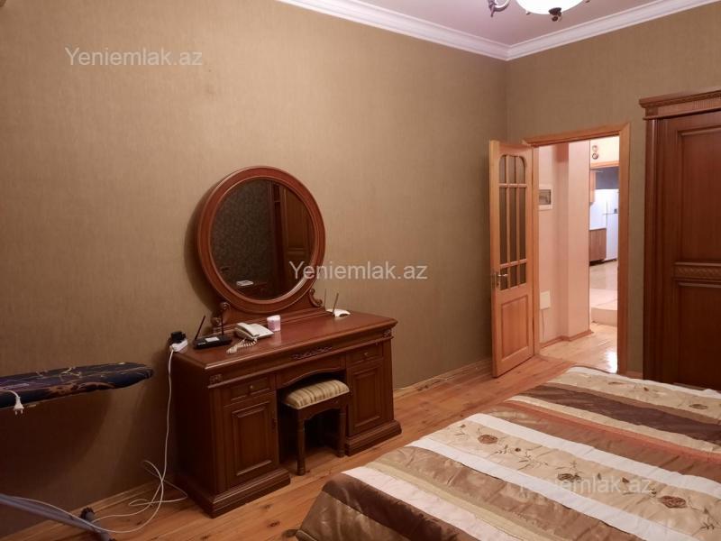 2-комн. квартира на продажу, Низами, Баку