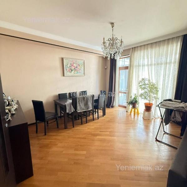 4 otaqlı mənzil satılır, Nəsimi, Bakı