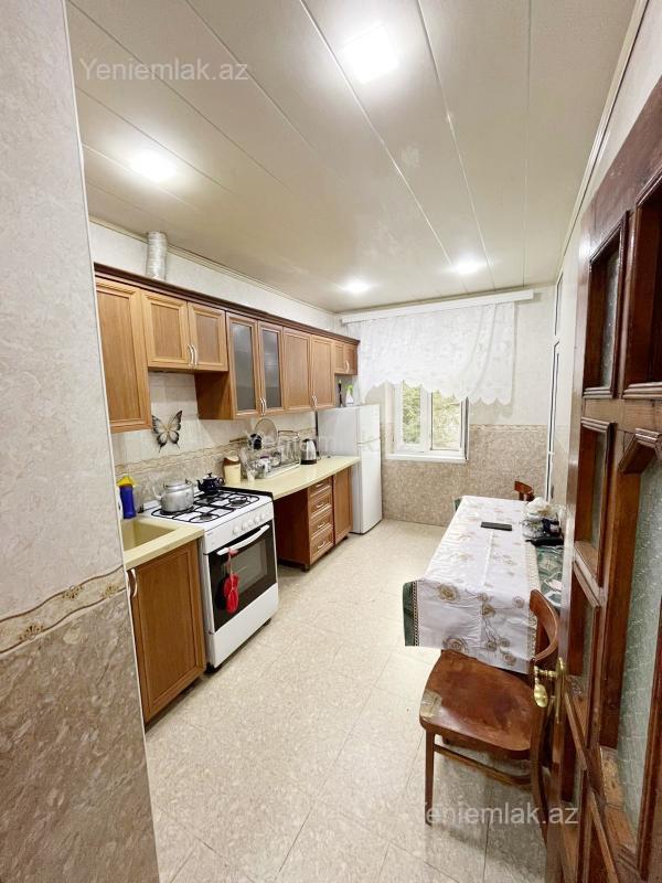 3 otaqlı mənzil satılır, 10-cu mikrorayon, Sumqayıt