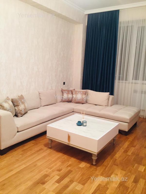 2-комн. квартира на продажу, Сураханы, Баку