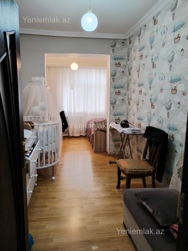 5-room apartment for sale, 11th microdistrict, Sumgait