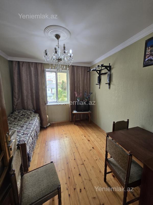 5-комн. квартира на продажу, Сураханы, Баку
