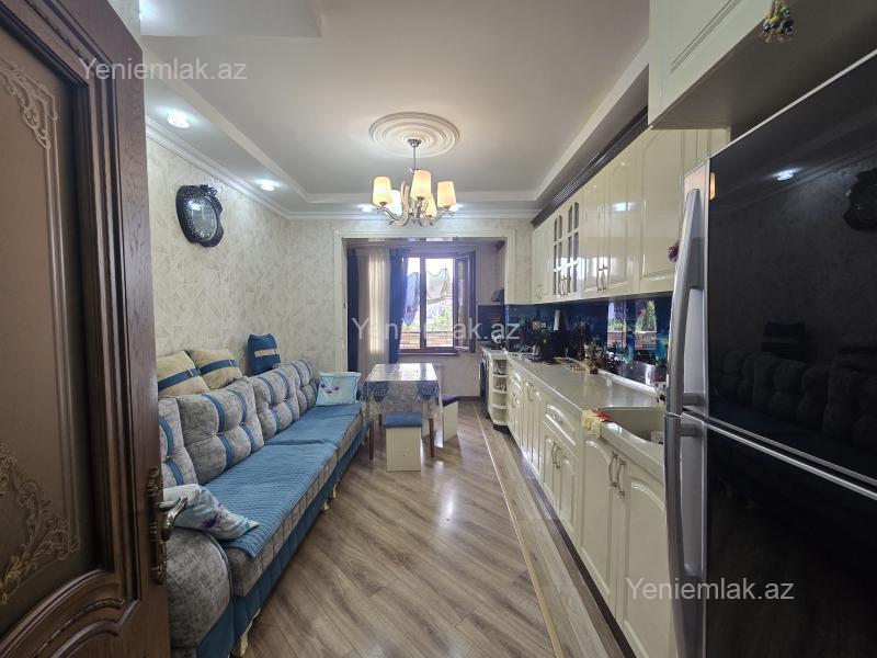 5-room apartment for sale, 10th microdistrict, Sumgait