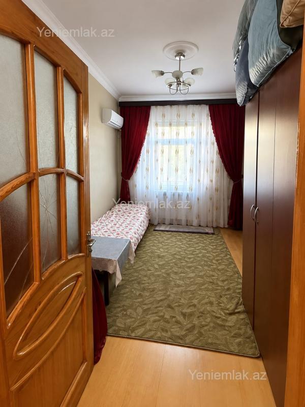 3 otaqlı mənzil satılır, Suraxanı, Bakı