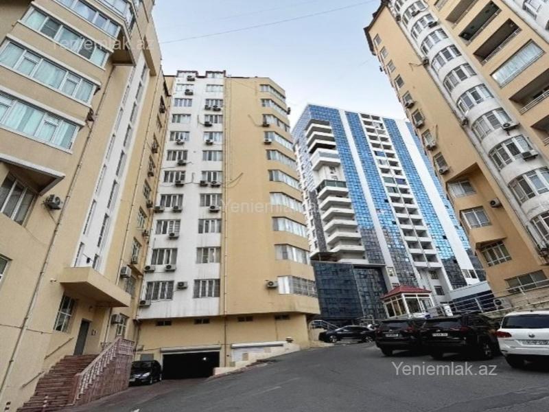4-room apartment for sale, Nizami, Baku