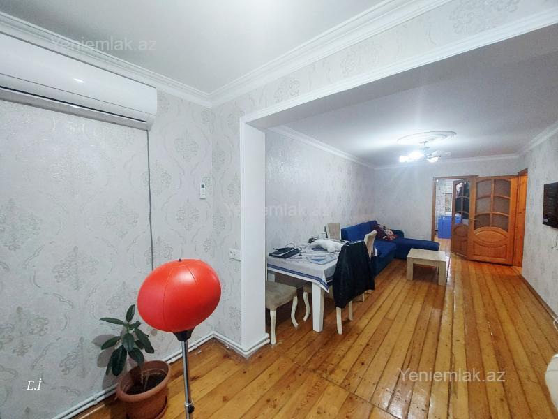 3 otaqlı mənzil satılır, 8-ci mikrorayon, Sumqayıt