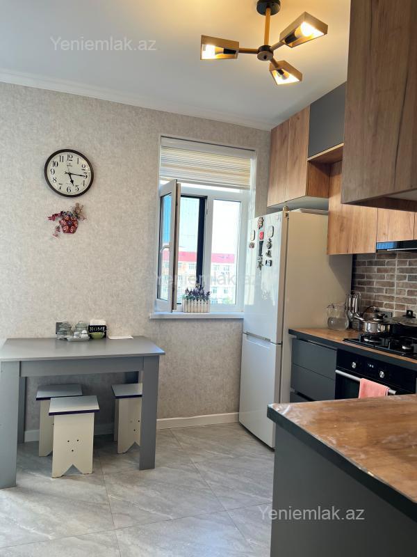 5-комн. квартира на продажу, 13-й микрорайон, Сумгаит