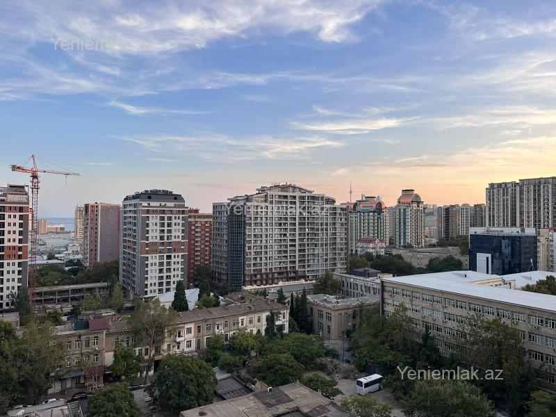 3 otaqlı mənzil satılır, Nəsimi, Bakı