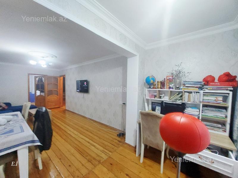 3 otaqlı mənzil satılır, 8-ci mikrorayon, Sumqayıt