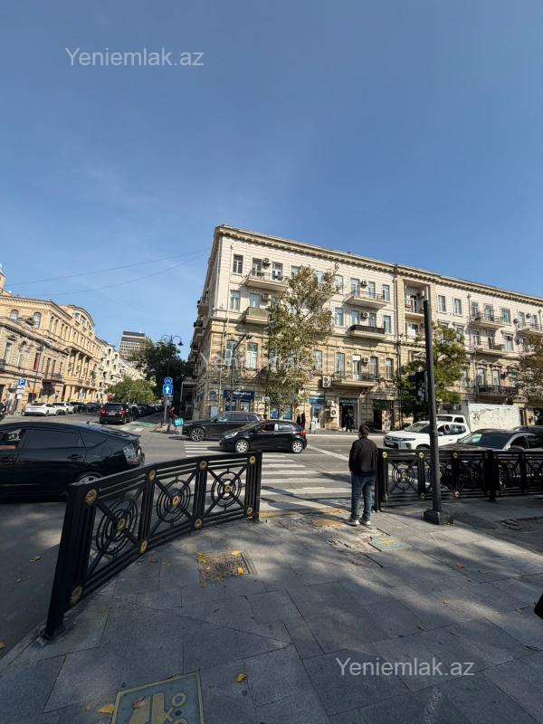 2-комн. квартира на продажу, Насими, Баку