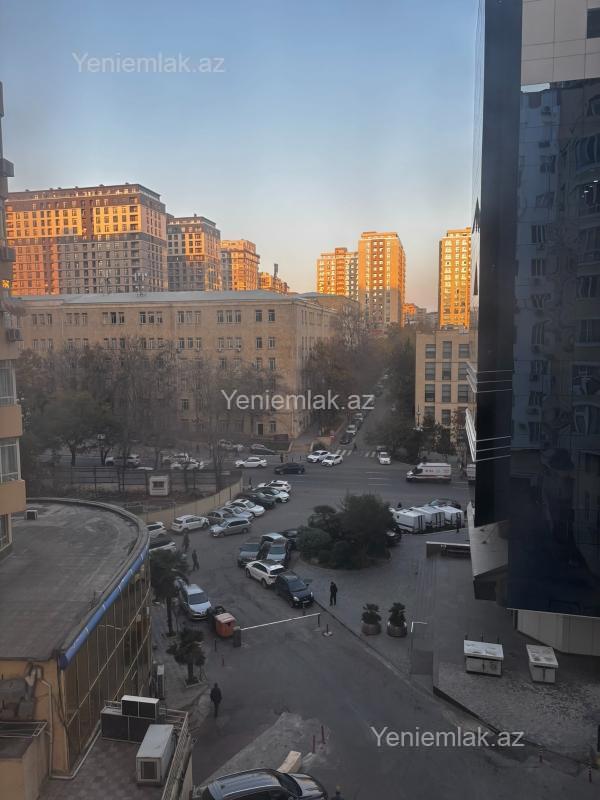 4-комн. квартира на продажу, Насими, Баку