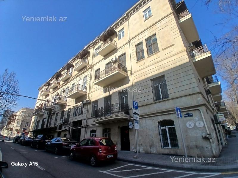 4-room apartment for sale, Yasamal, Baku