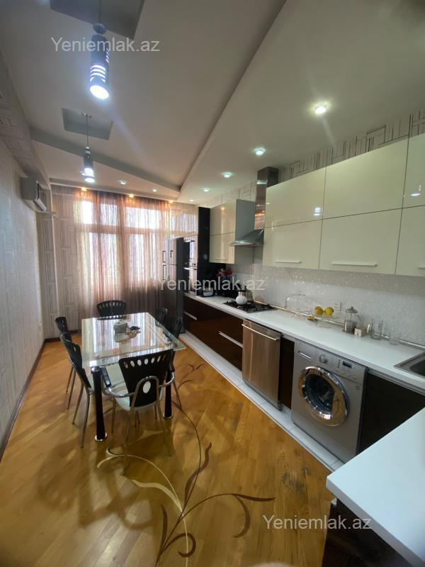 4 otaqlı mənzil satılır, Nəsimi, Bakı