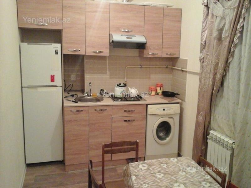 2 otaqlı mənzil satılır, Suraxanı, Bakı