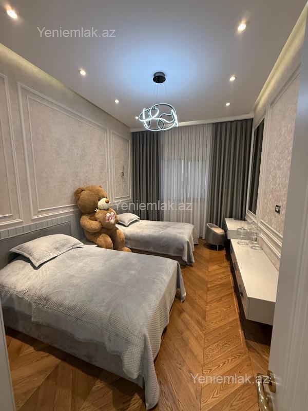 4-room apartment for sale, Khatai, Baku