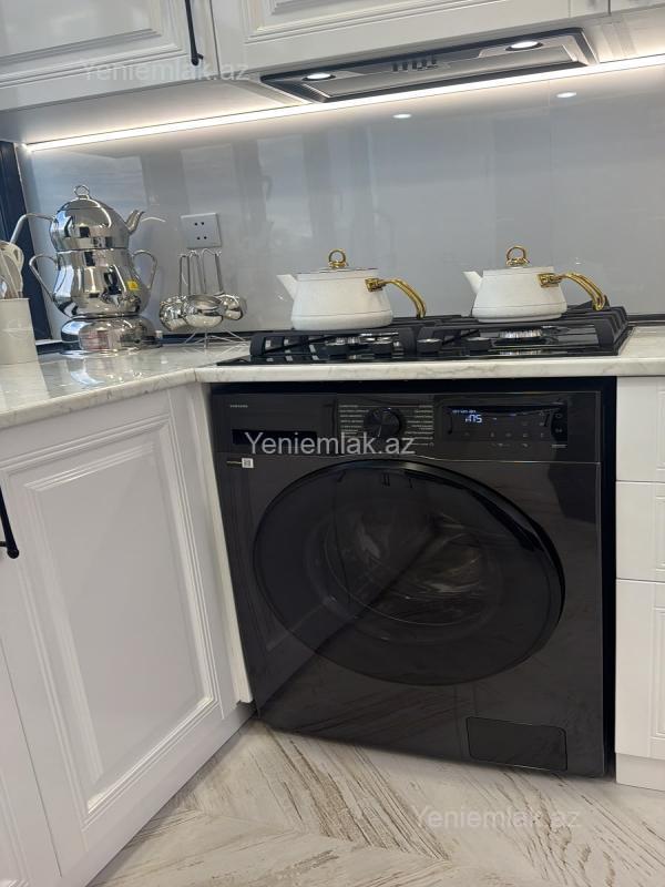 3 otaqlı mənzil satılır, Suraxanı, Bakı