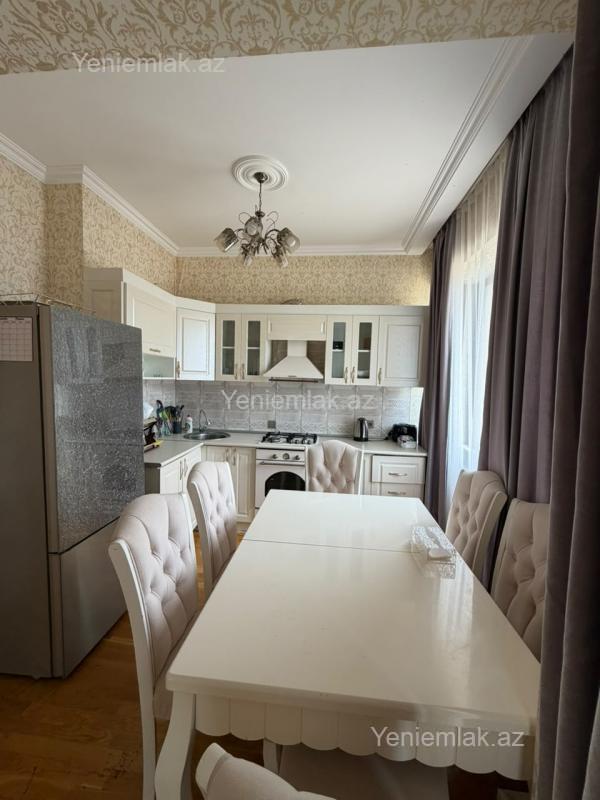 2 otaqlı mənzil satılır, Səbail, Bakı