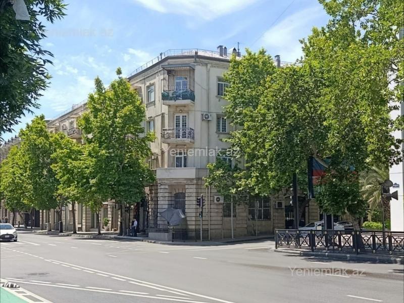 4 otaqlı mənzil satılır, Nəsimi, Bakı
