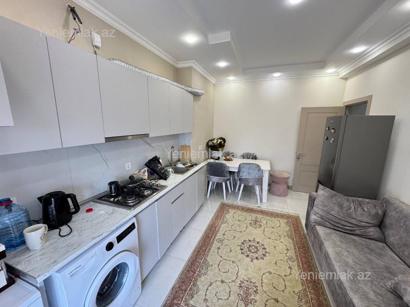 2 otaqlı mənzil satılır, Binəqədi, Bakı