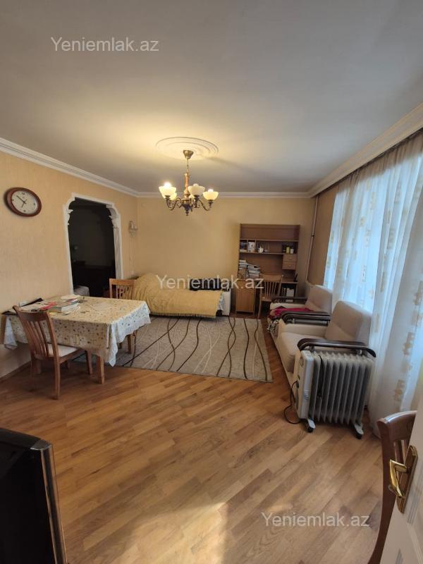 2-комн. квартира на продажу, Низами, Баку