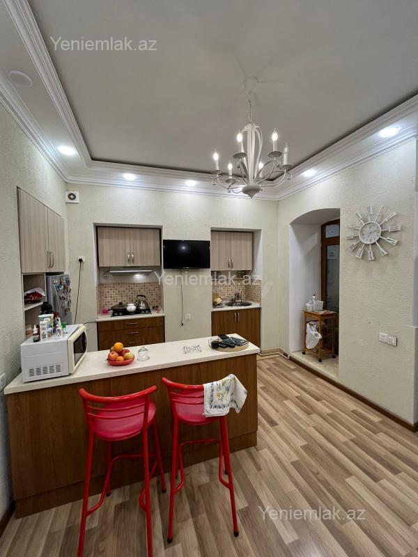 6-комн. квартира на продажу, Сабаил, Баку