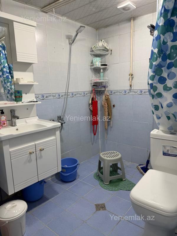 2-комн. квартира на продажу, Низами, Баку