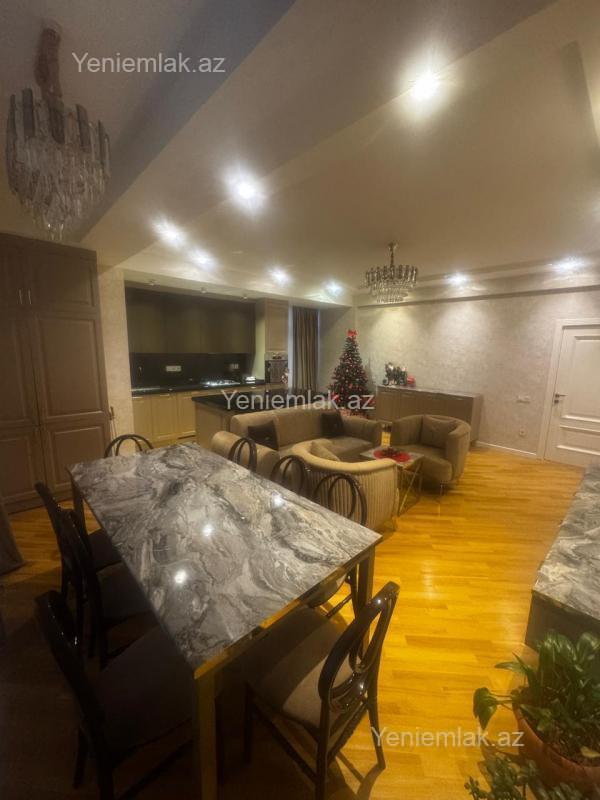 4-room apartment for sale, Khatai, Baku
