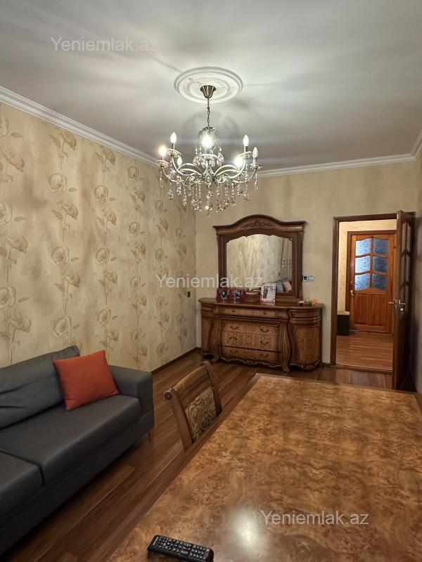 5-room apartment for sale, Surakhani, Baku