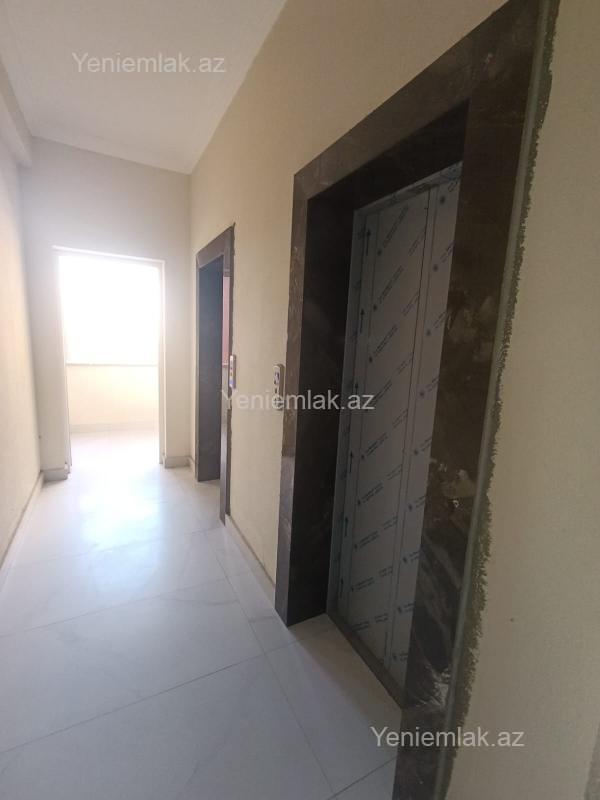3 otaqlı mənzil satılır, Suraxanı, Bakı