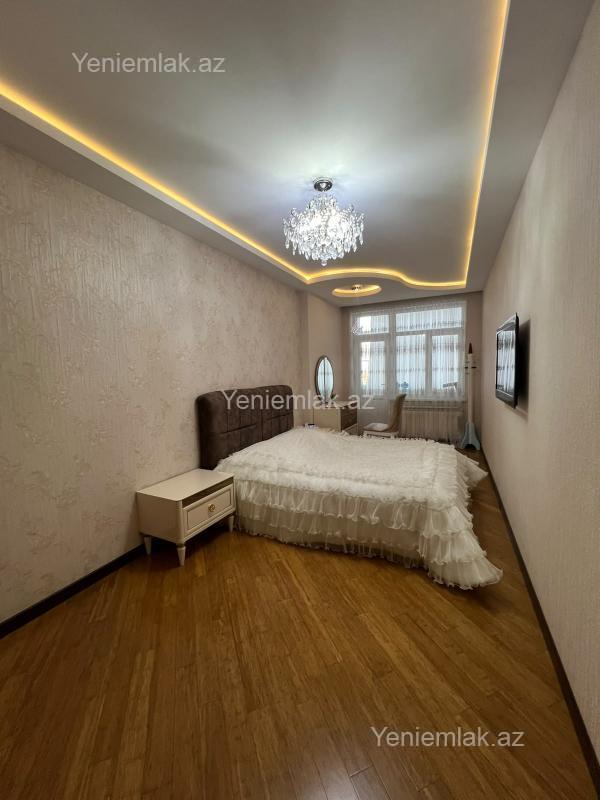 5-комн. квартира на продажу, 4-й микрорайон, Баку