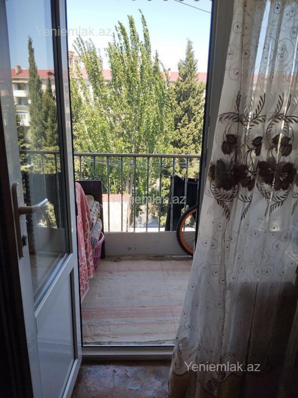 2 otaqlı mənzil satılır, 1-ci mikrorayon, Sumqayıt