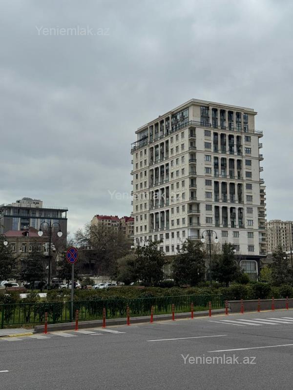 4-room apartment for sale, Nasimi, Baku