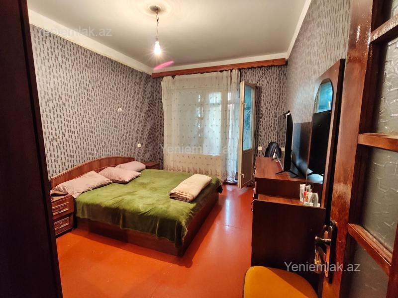2 otaqlı mənzil satılır, Binəqədi, Bakı