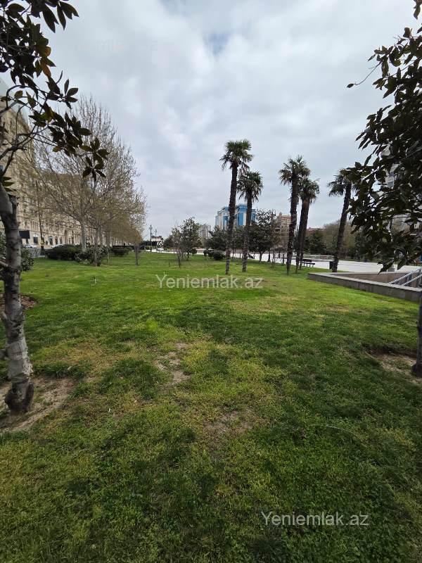 4-room apartment for sale, Nasimi, Baku