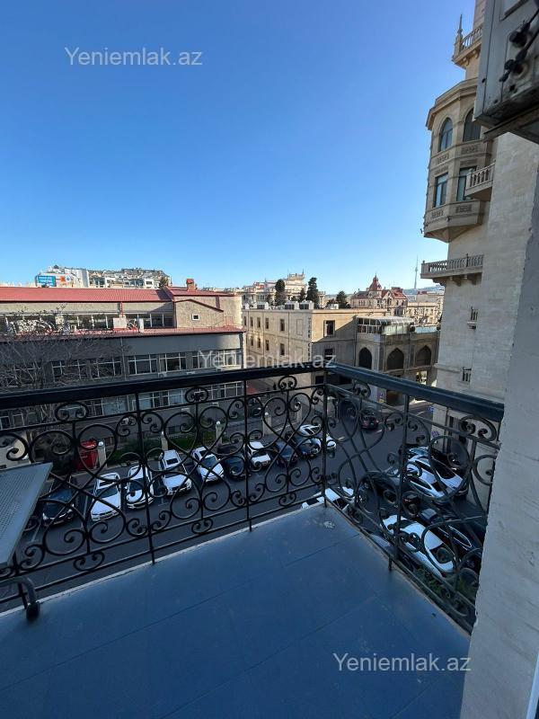 3-room apartment for sale, Sabail, Baku