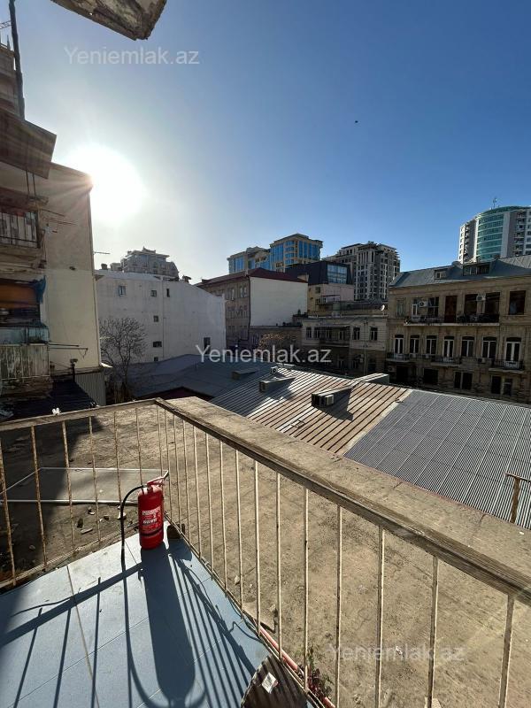 3-room apartment for sale, Sabail, Baku