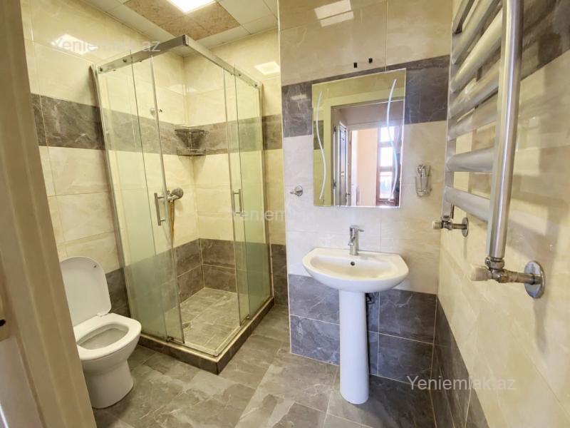 2-комн. квартира на продажу, 8-й микрорайон, Баку