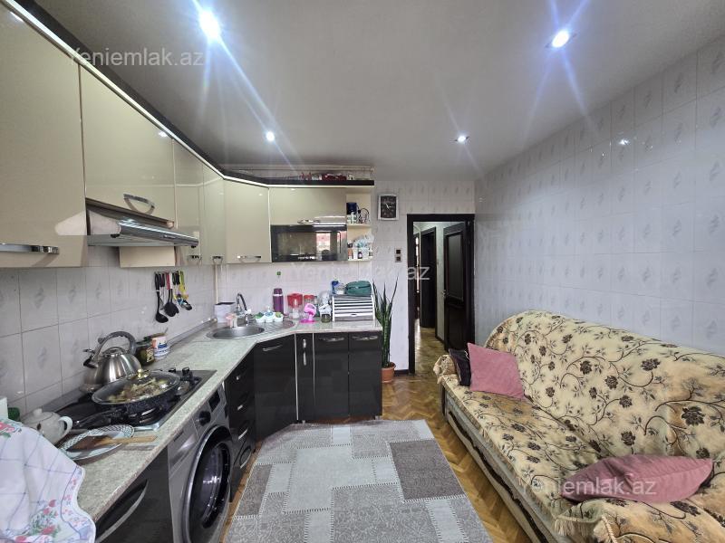 3-комн. квартира на продажу, 17-й микрорайон, Сумгаит