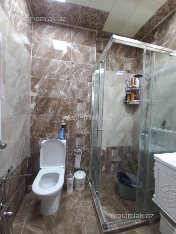 3 otaqlı Bina evi menzil, Sumqayıt Bulvarı, Sumqayıt