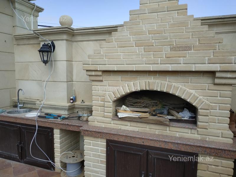 8 otaqlı Həyət evi / Villa, Səbail rayonu, Bakı