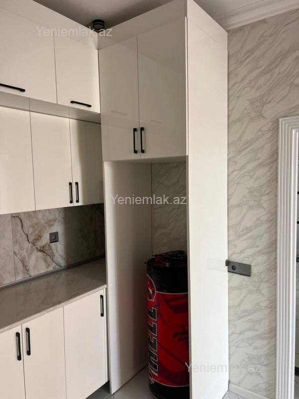 3 otaqlı Bina evi menzil, Sumqayıt Bulvarı, Sumqayıt